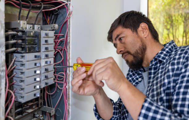 Best Affordable Electrician  in Maple Heights Lake Desire, WA